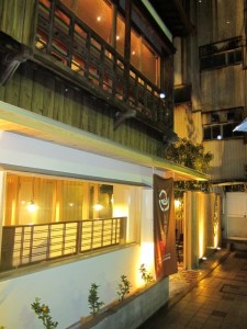 �摜(225x300)�E�g��摜(480x640)