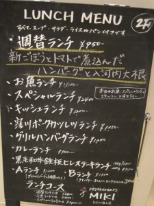 �摜(225x300)�E�g��摜(480x640)