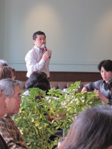 �摜(225x300)�E�g��摜(480x640)