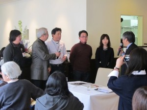 �摜(300x225)�E�g��摜(640x480)