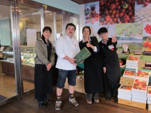 �摜(300x225)�E�g��摜(640x480)