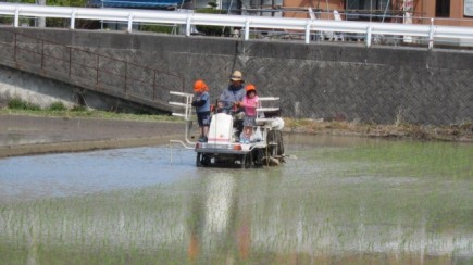 �摜(435x244)�E�g��摜(640x359)