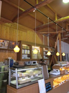 �摜(225x300)�E�g��摜(480x640)