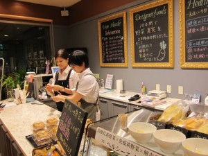 �摜(300x225)�E�g��摜(640x480)