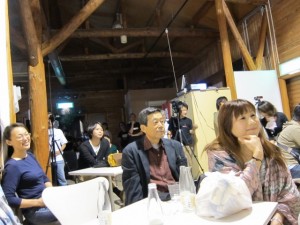 �摜(300x225)�E�g��摜(640x480)