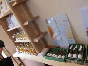 �摜(300x225)�E�g��摜(640x480)