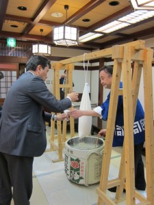 �摜(225x300)�E�g��摜(480x640)