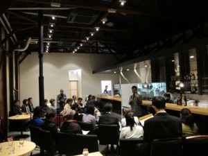 �摜(300x225)�E�g��摜(640x480)