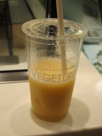 �摜(326x435)�E�g��摜(480x640)