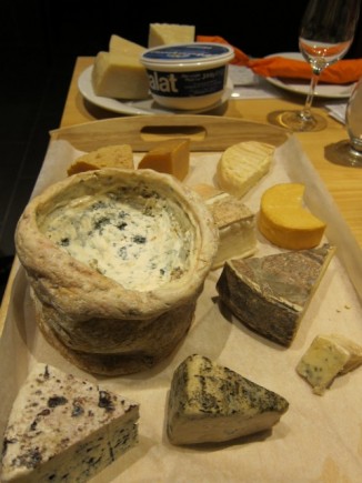 �摜(326x435)�E�g��摜(480x640)