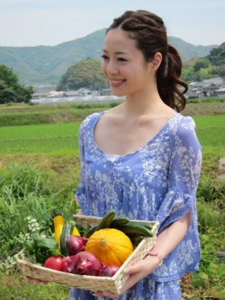 �摜(326x435)�E�g��摜(480x640)