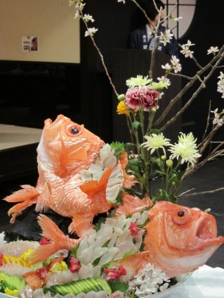 �摜(326x435)�E�g��摜(480x640)