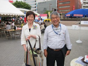 �摜(300x225)�E�g��摜(640x480)