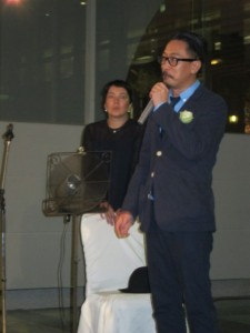 �摜(225x300)�E�g��摜(480x640)